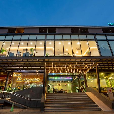 Hotel Z Zpaze Бангкок Екстер'єр фото